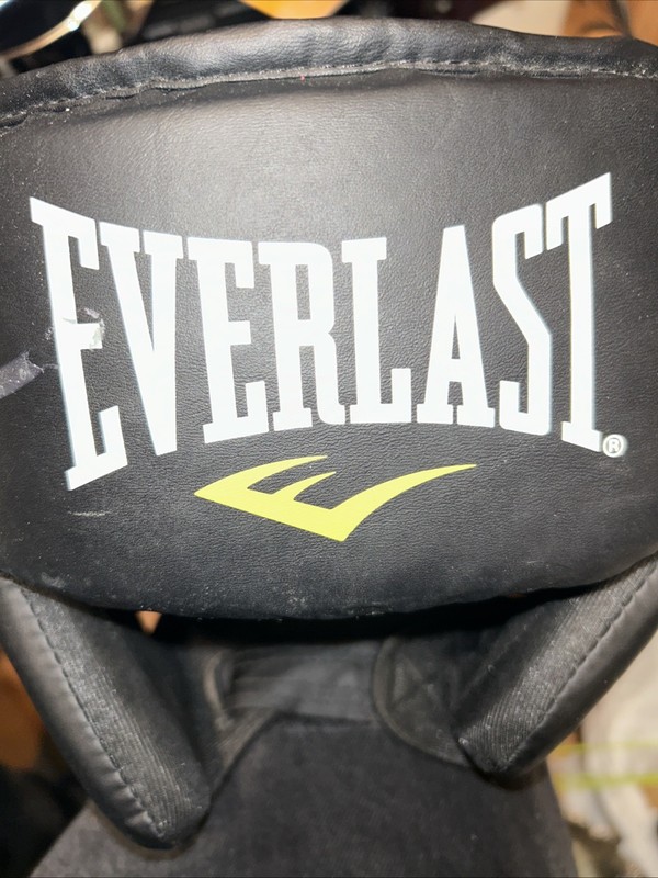 Everlast EverFresh Boxing Training Headgear Helmet Model 6202 10oz