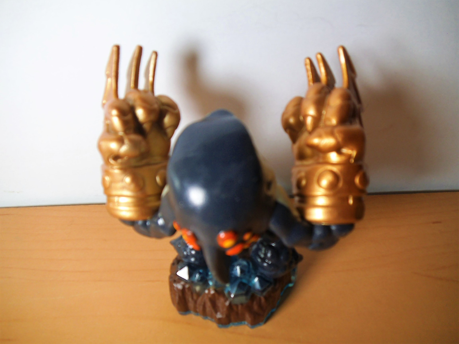 Picture 2 of 4