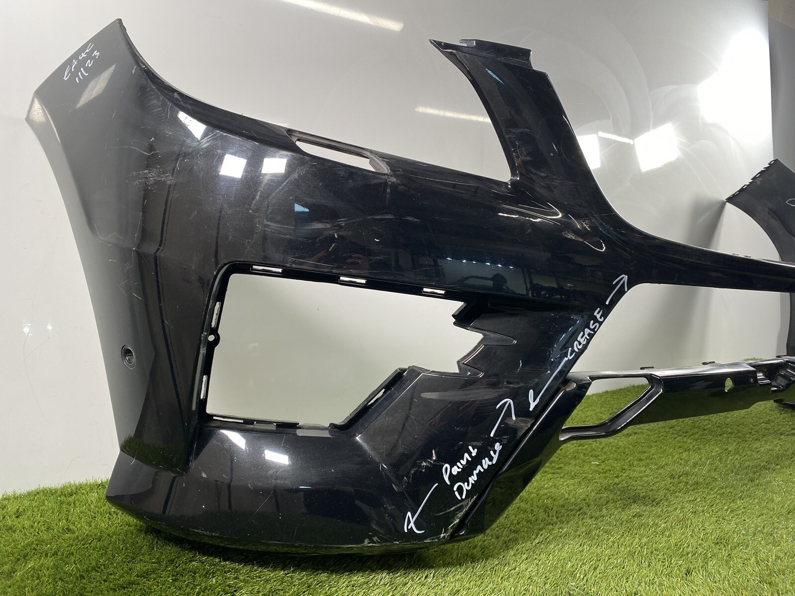 MERCEDES Ml W166 AMG Front Bumper A1668803340 Genuine A115 for  