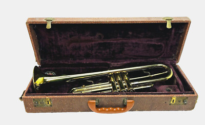 Vintage 1950's F.E. Olds Ambassador Fullerton California Brass Trumpet (READ)