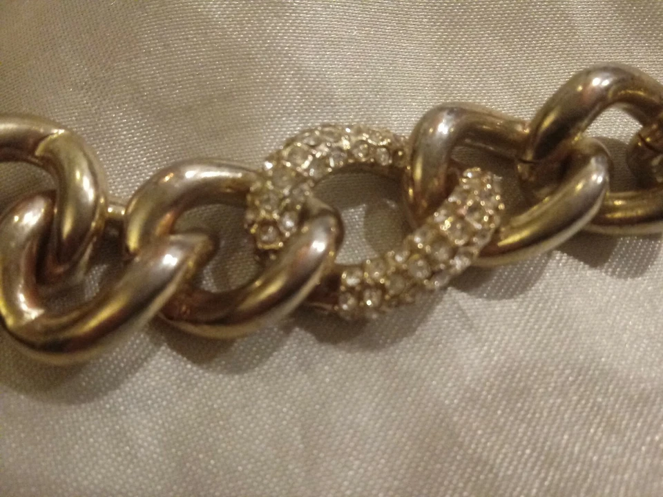 PULSERA VICTORIAS SECRET CADENA TONO ORO CRISTALES PAVÉ 6.5" Foto 2 de 4