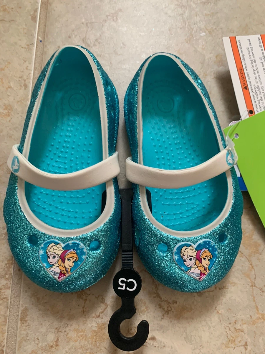 Crocs pool clearance
