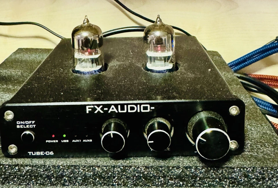 Stereo Set-Up (Tube Power amplifier, Pre-Amplifier & Neodymium Driver Speaker) - Image 4 of 4