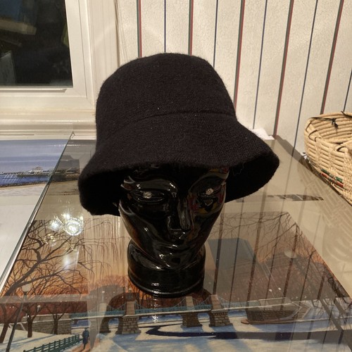 gap womens small wool blend Bucket hat 