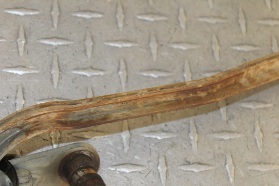 Yamaha Virago 1100 XV1100 1986 línea de freno trasero marco soporte de riel Foto 4 de 4