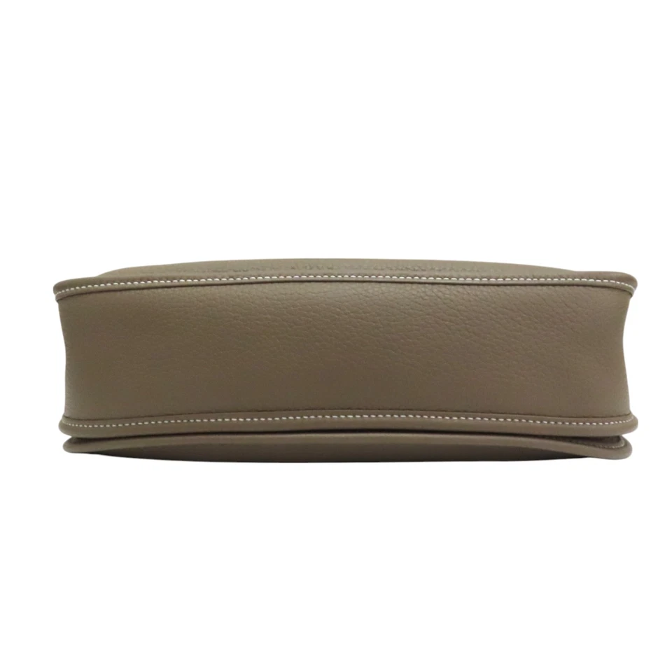 HERMES Evelyne III GM Shoulder Bag Etoupe Grey Taurillon Clemence Leather GHW Foto 4 de 4