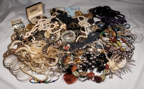 Vintage/Modern Costume Jewelry Sellable, Wearable Lot 6(+/-)lbs