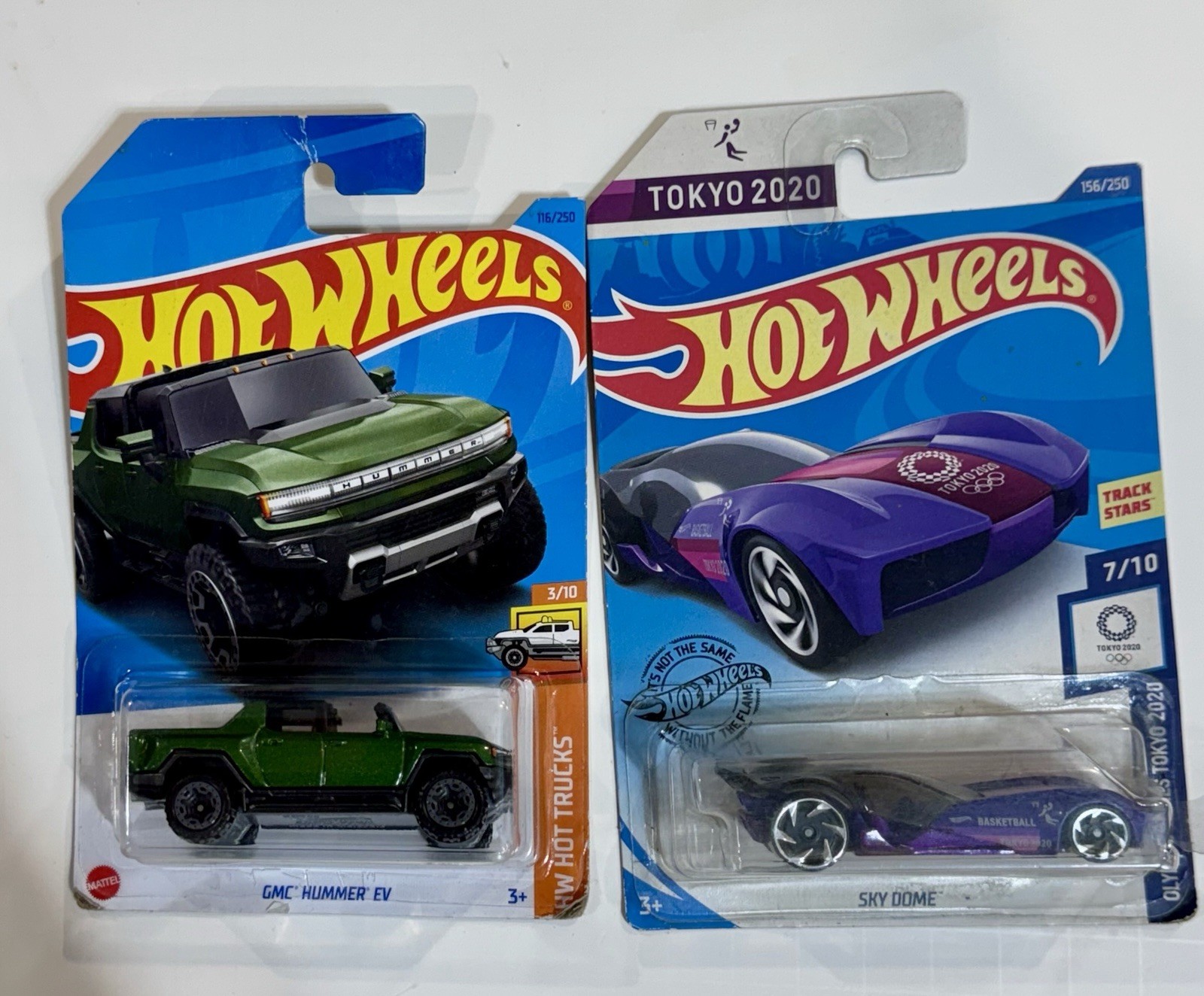 Hot Wheels 2 Car lot - GMC HUMMER EV & Tokyo Olympics 2020 Sky Dome New W: Pack