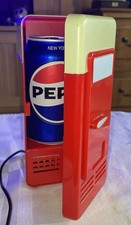 Mini Red USB Powered Refrigerator Keeps Cans Cold Beer Soda 7.5"