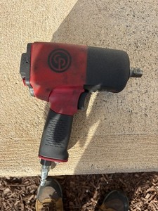 Chicago Pneumatic CP8252-P Impact Wrench, pre-owned nice shape works perfect 