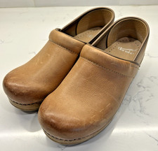 Dansko Professional Clogs Honey Distressed Leather Tan EU 38 US 7.5 8 No Box