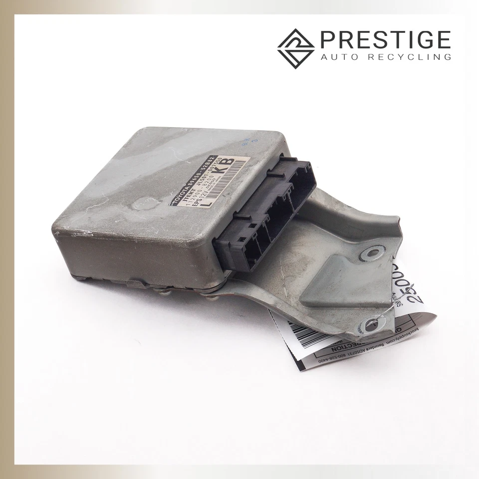 Módulo de control de dirección asistida Toyota Prius C 2014 2015 89650-52B82 OEM Foto 2 de 4