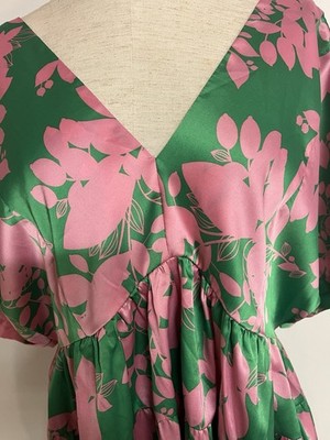 Entro W med green and pink silky top soft, silky, flattering, washable,easy wear
