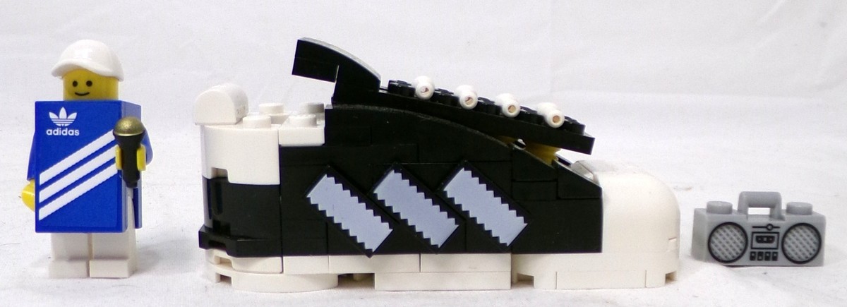じゅん 2021 LEGO Promotional 40486 Mini Adidas Originals Superstar Set