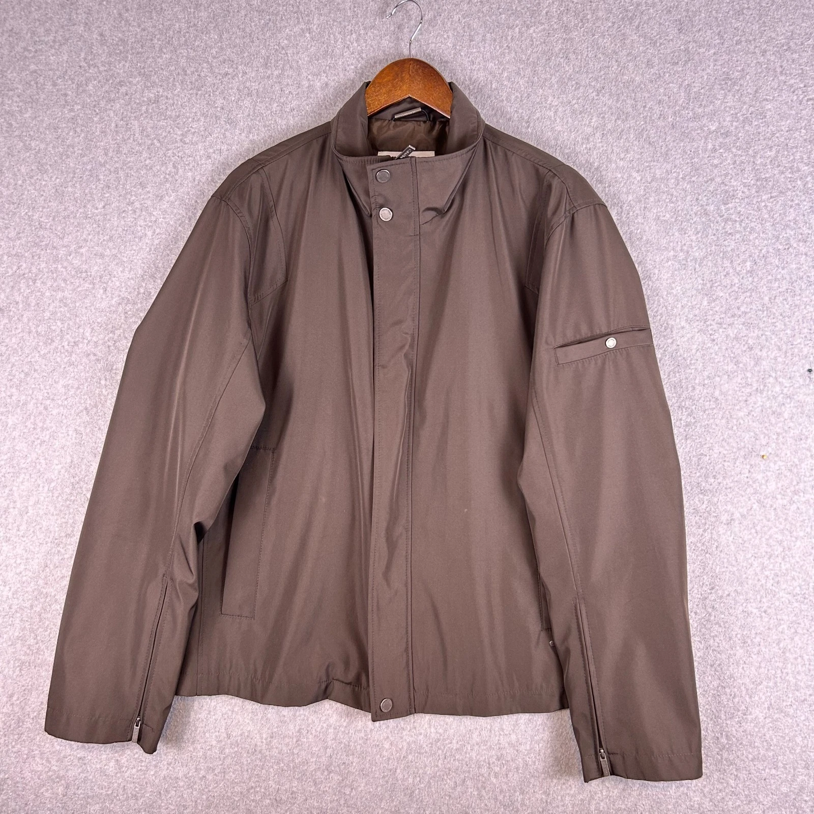 Calvin Klein Windbreaker Jacket Men Medium Brown Water Resistant Travel Classic