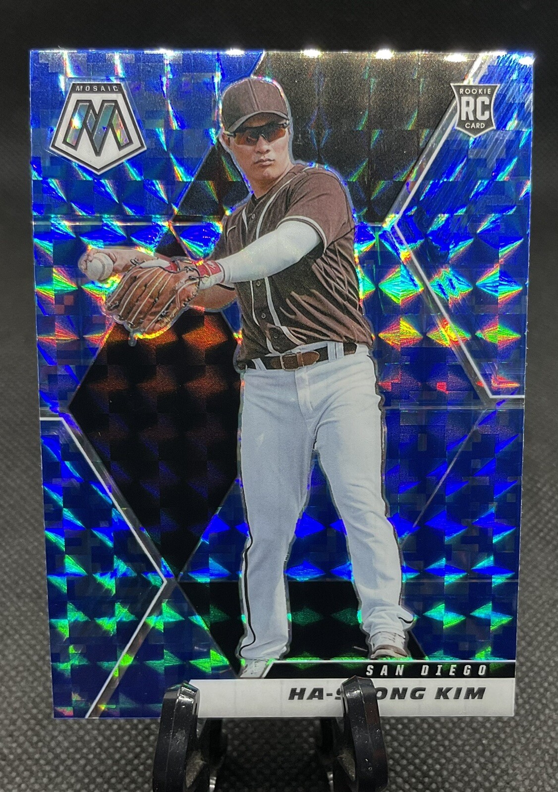 2021 Panini Mosaic Mosaic Blue Camo #258 Ha-Seong Kim RC - San Diego Padres