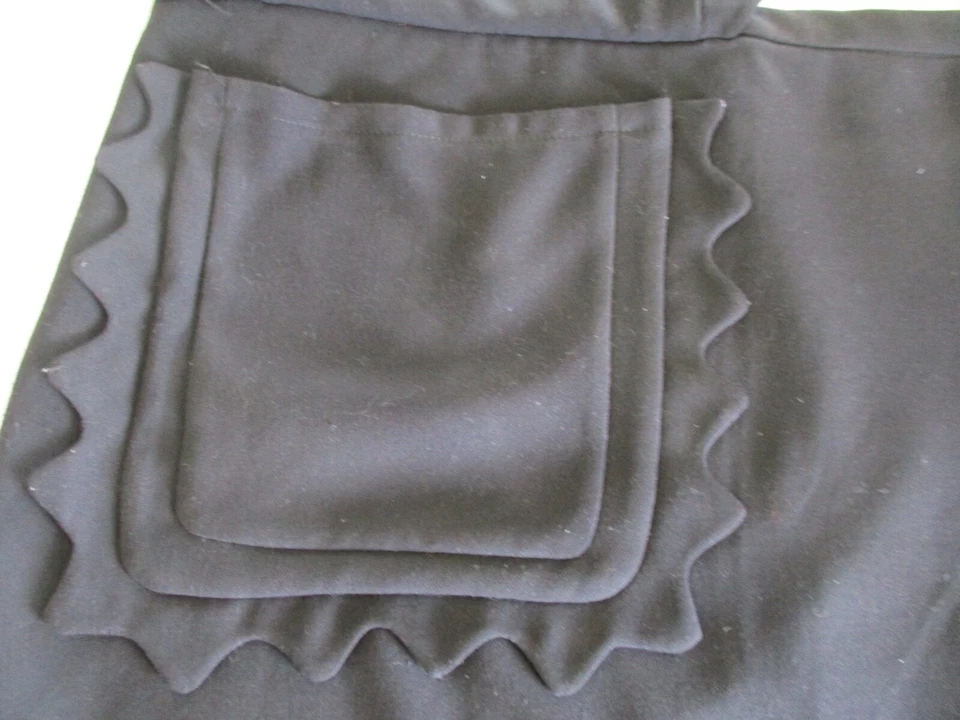 ¡PRECIOSA FALDA VICTORIA BECKHAM PARA TARGET EN COLOR NEGRO Y BOLSILLO CON ESCALATE XL! Foto 2 de 4