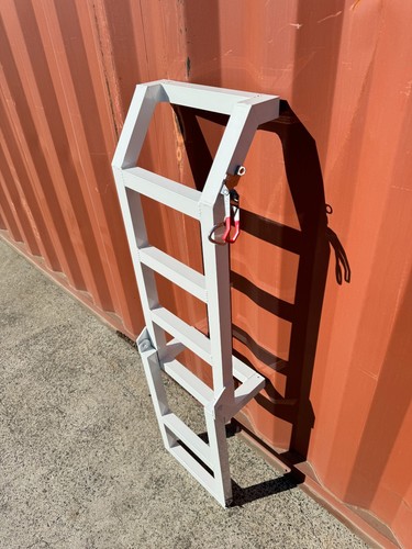 WHITE Universal Aluminium Rear Ladder For Ute Truck Canopy Toolbox 850 mm High - Picture 6 of 7