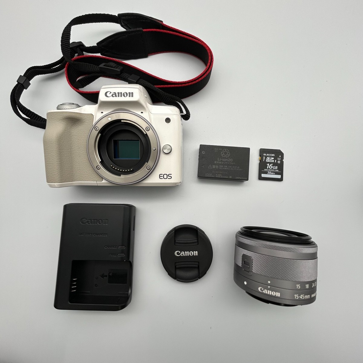 Canon EOS kiss M (M50) 15-45mm F3.5-6.3 Mirrorless Camera From