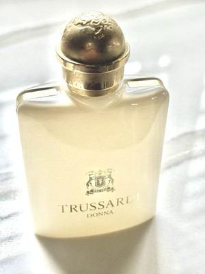 Trussardi Donna 50ml empty perfume bottle