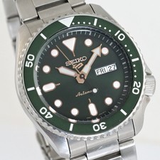 Seiko 5 Sports Automatic Watch SRPD63K1 Green Dial 42mm wrist 20cm for Men 3