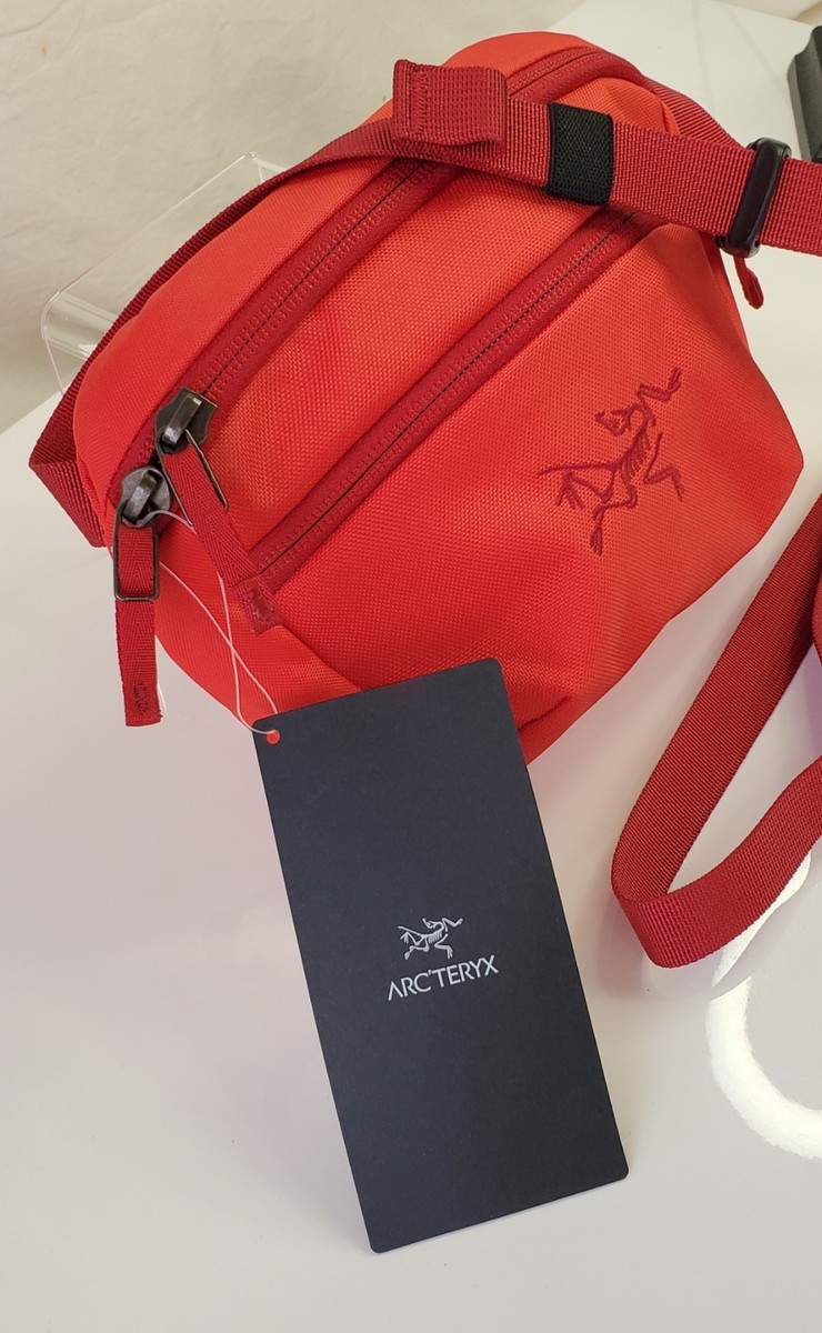 廃盤品　ARC'TERYX ランバーパック 廃盤品】ARC'TERYX アークテリクス ブラック ランバーパック Q5 - メルカリ