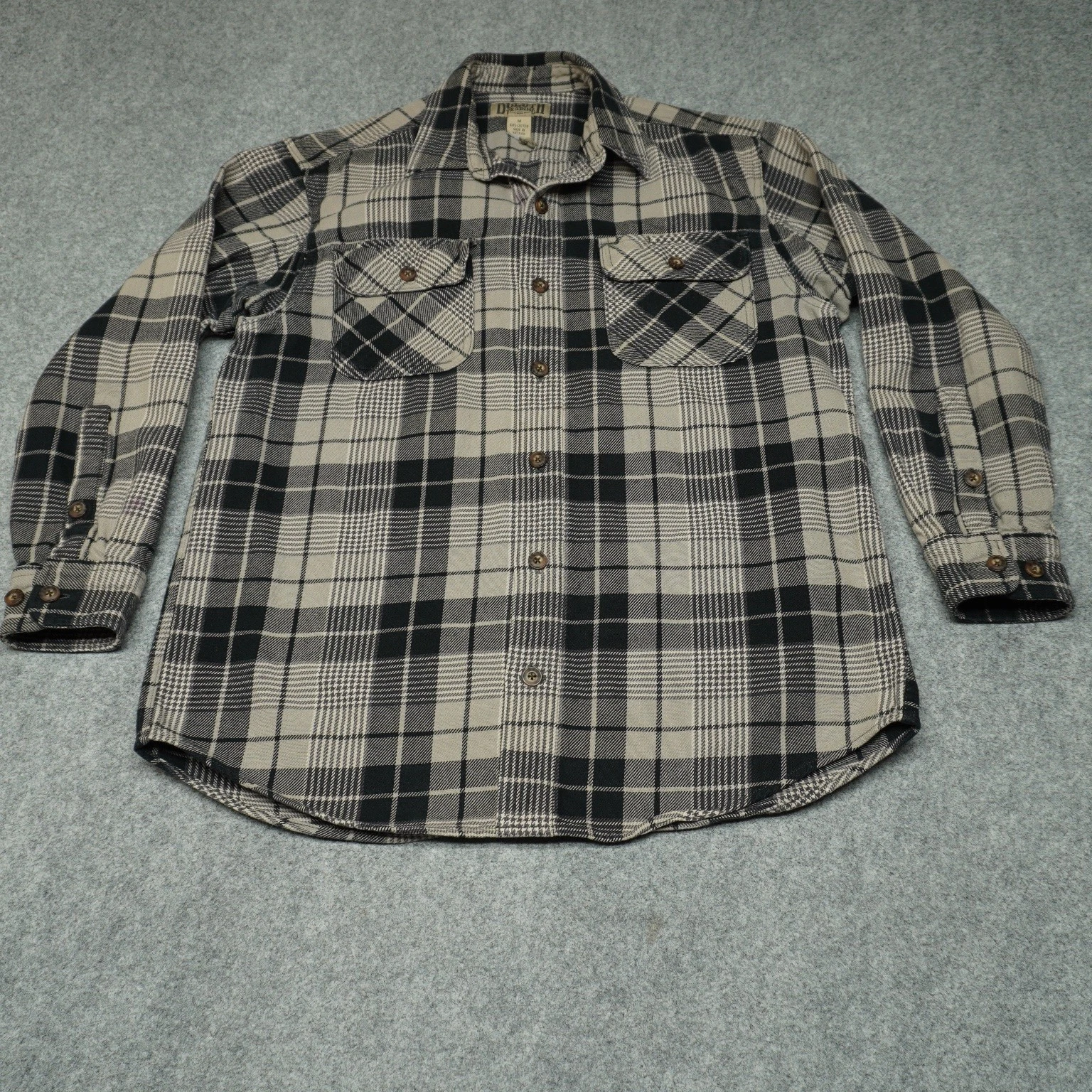 Duluth Trading Co Casual Button-Down Shirt Men’s Black Beige M Cotton Plaid
Opens in a new window or
