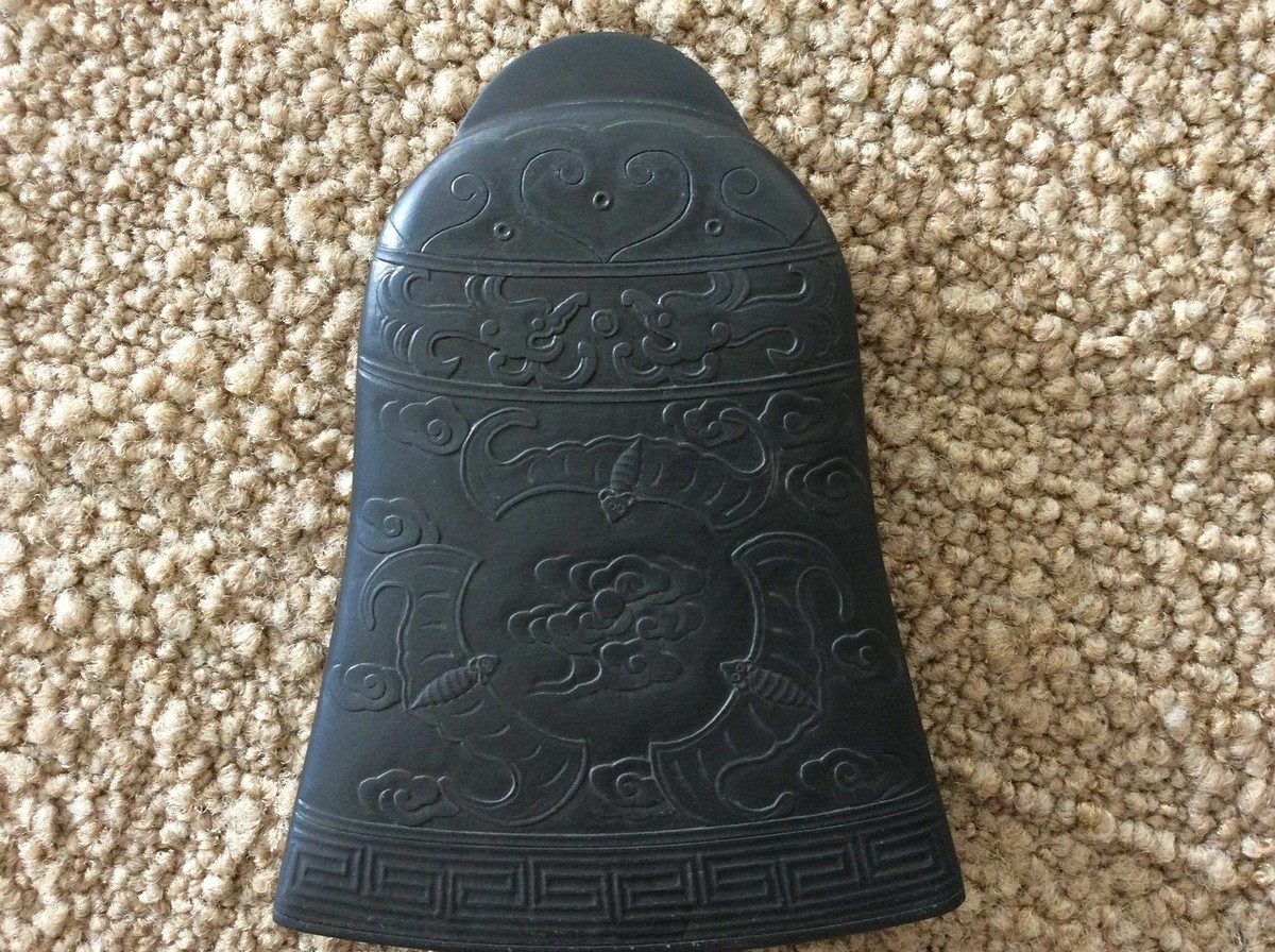 A47 Chinese OLD INK STONE 歙州 鐘様硯 碧雲硯 / W 12.5 × 9.3