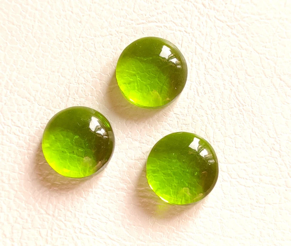 Adorable Peridot Quartz Gemstone Cabochon, Wholesale Round Shape Loose Gemstone - Image 4 of 4
