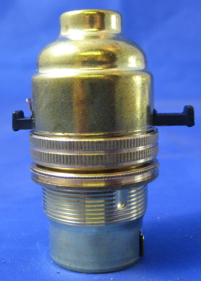 Standard bayonet switched brass bulb holder 10mm