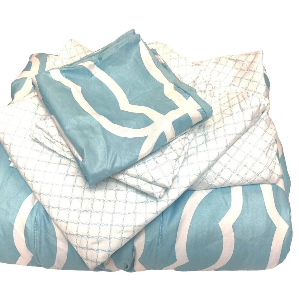 Hallmart Collectibles Lendessa 7 piezas Juego de edredón, king, azul - sin falda de cama Foto 2 de 4