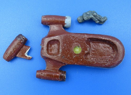 West End Games LANDSPEEDER vtg Star Wars Gaming Miniatures 3 Pieces DRIVER - Picture 2 of 2