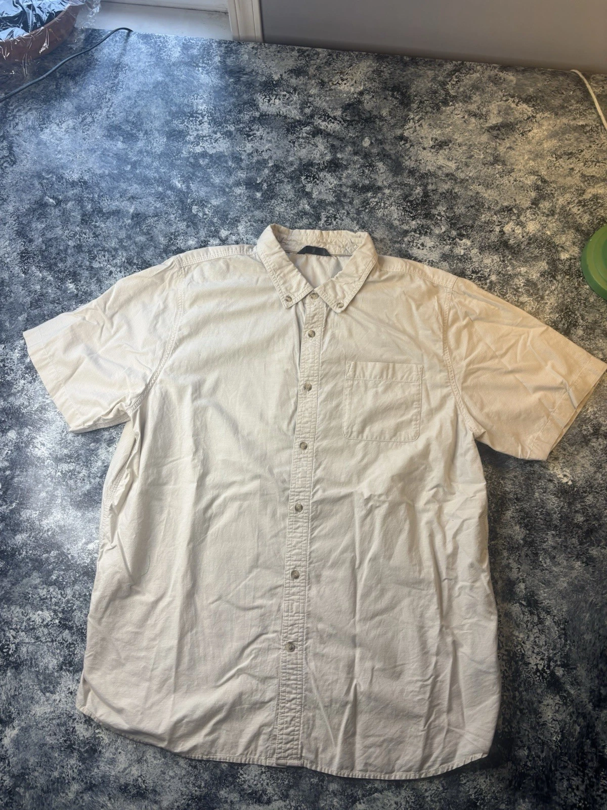 The North Face Men’s Short Sleeve Button Shirt Beige Size XL Hiking