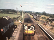 4 x 35mm Slides By Colour Rail Diesel Multiple Unit & Electrical Multiple Unit