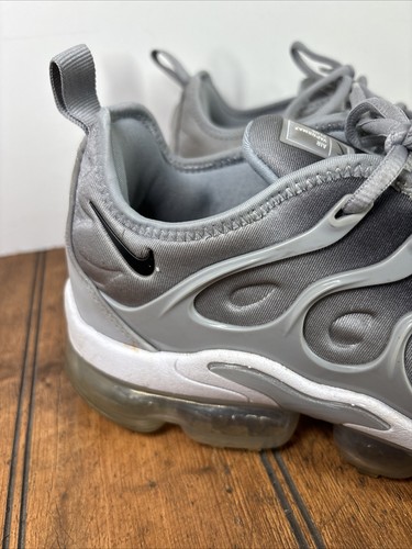 Nike VaporMax Silver Gradient Sneakers Running Men's Size 10 US - Picture 4 of 15