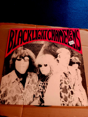 BLACKLIGHT CHAMELEONS  VXS 200,042   1986