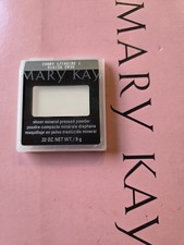 Mary Kay IVORY 1 Sheer Mineral Pressed Powder New Old Stock Discontinued 015135