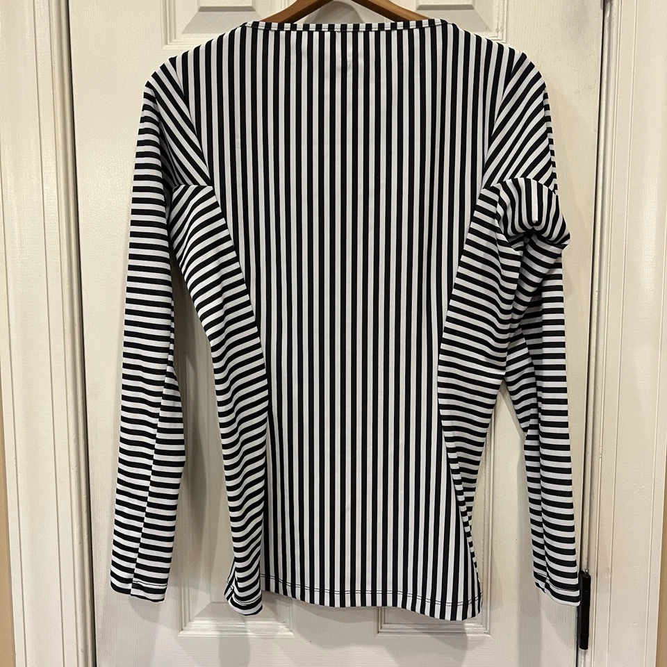 Camisa de natación de manga larga a rayas blancas y negras Seea Rashguard talla L nueva sin etiquetas Foto 4 de 4