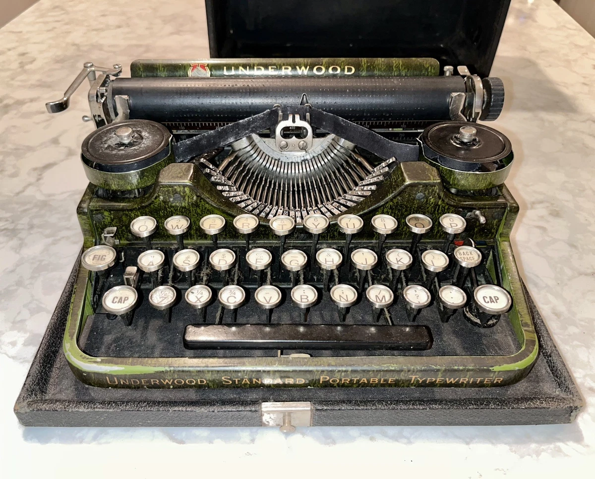 専用　実働品　UNDERWOOD PORTABLE 3BANK タイプライター Underwood Portable 3-Bank Typewriter - My Cup Of Retro Typewriters