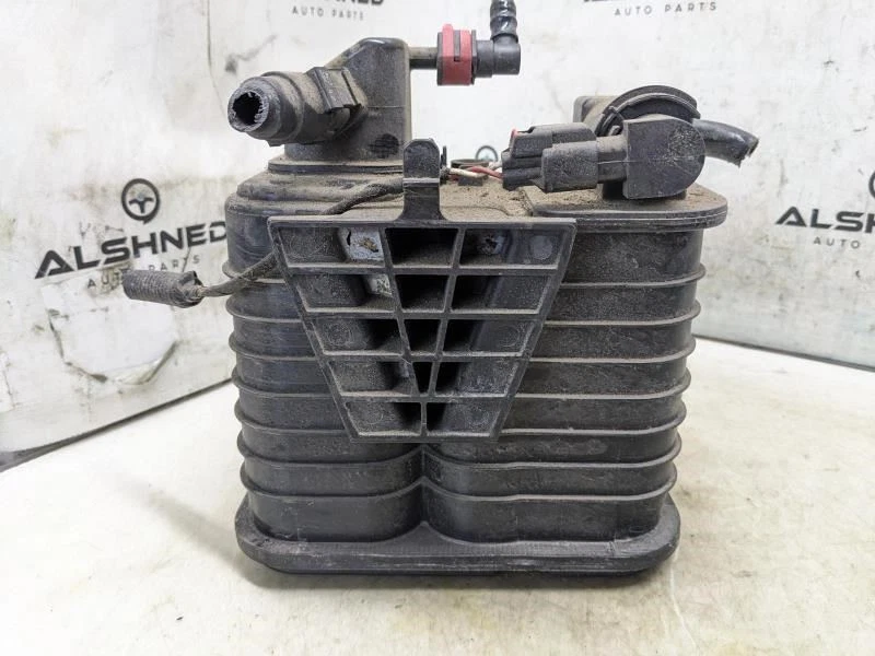 Оригинальная канистра для испарителя паров топлива Chevrolet Cruze 2017-2019 годов выпуска 84121856 - Изображение 4 из 4