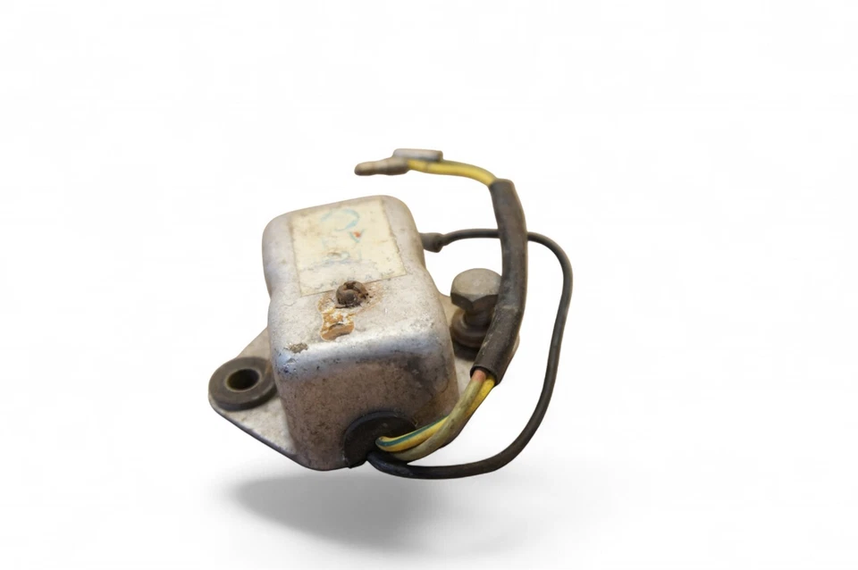 1970-75 KAWASAKI F5 F9 BIGHORN 350 VOLTAGE REGULATOR k77-3 *2720I - Imagem 4 de 4