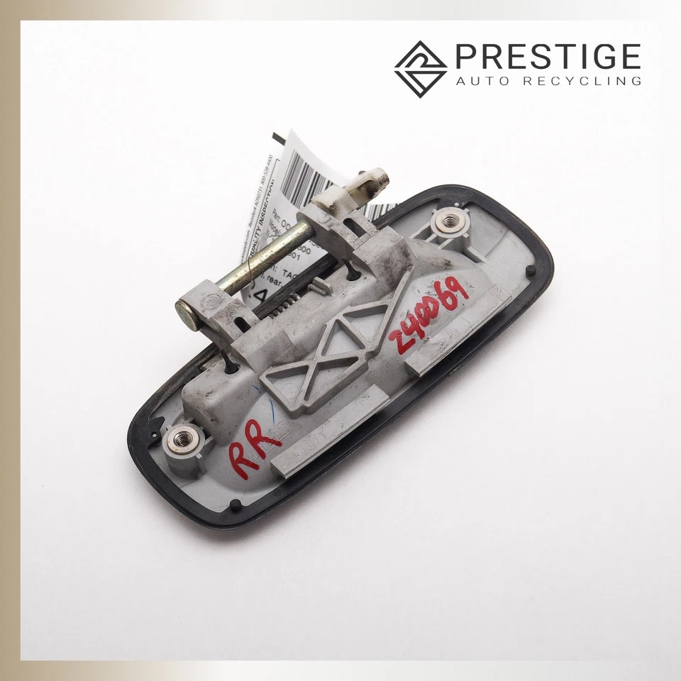 Manija de puerta exterior trasera derecha Lexus GS300 1998-2005 69230-30190-C0 plateada OEM Foto 3 de 4