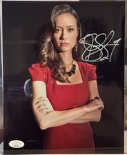 2015 Cryptozoic Arrow Season 1 Autographs Guide 28