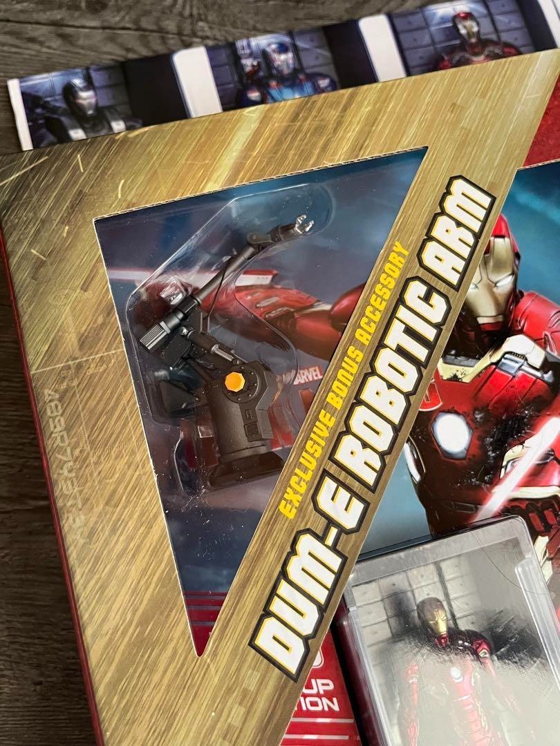 Hot Toys Iron Man 3 - Iron Man Hall of Armor (Series 2