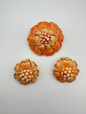 Vtg Hollycraft Brooch Orange Hydrangea Flower & Clip Enamel Earrings Set