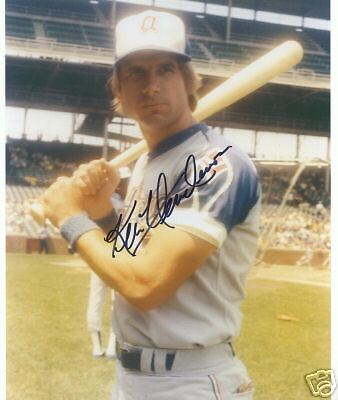 KEN HENDERSON ATLANTA BRAVES SIGNED 8X10 PHOTO W/COA - Picture 1 of 1