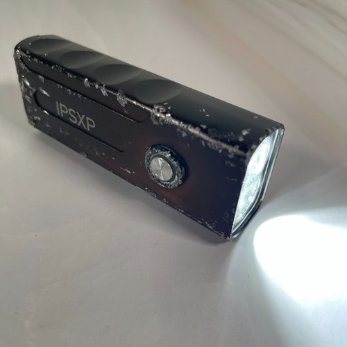 Linterna LED recargable IPSXP faros de bicicleta modos alto/bajo/intermitente negro - Imagen 1 de 11