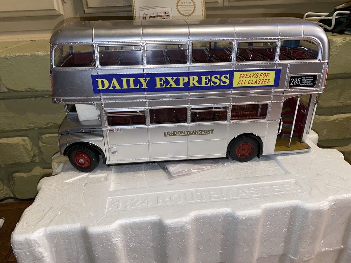 NOS SILVER SUNSTAR ROUTEMASTER Daily Express LONDON Transport 1/24