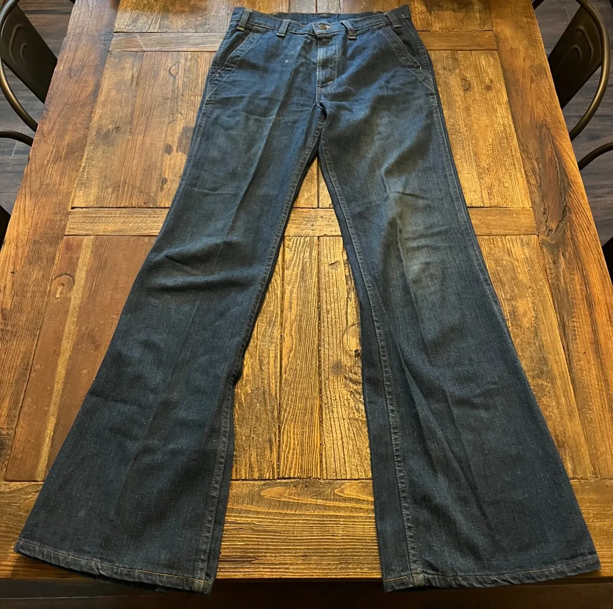 Levis Vintage 70s Bell Bottom Flare Leg Mens/Womens/Unisex Blue Denim Jeans