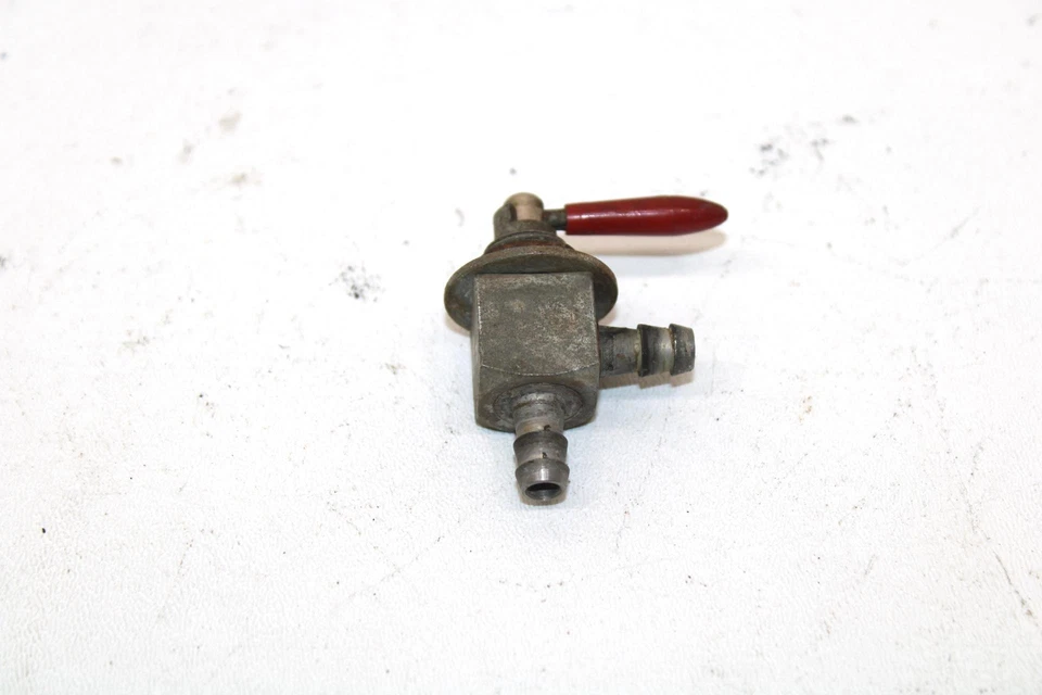 Polaris XLT 1993 OEM válvula de cierre de combustible 7052039 Q1912 Foto 4 de 4